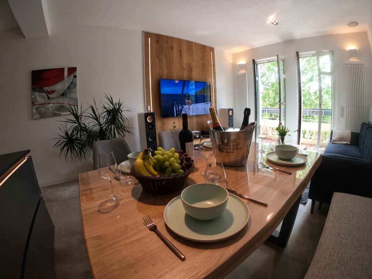 Apartment Exclusive Im Zentrum, Rb Stadion&arena! *